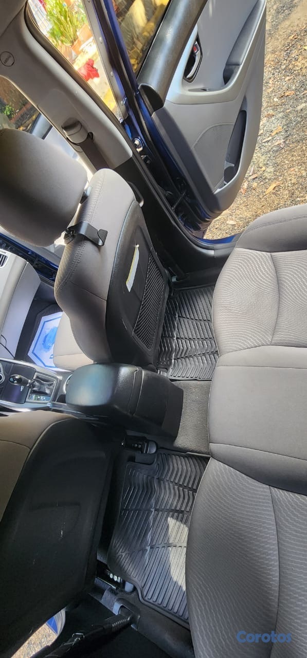 carros - Se vende Hyundai Elantra Limited 2015 10