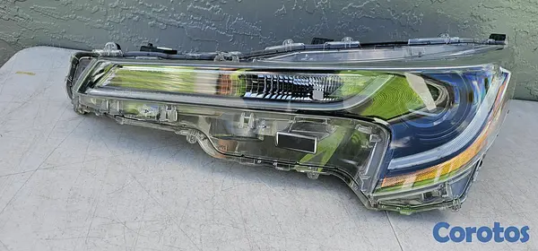 repuestos - LUZ FAROL DELANTERO PARA TOYOTA COROLLA 2025 2