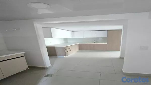 apartamentos - Alquiler en Evaristo Morales | 2 habitaciones 2