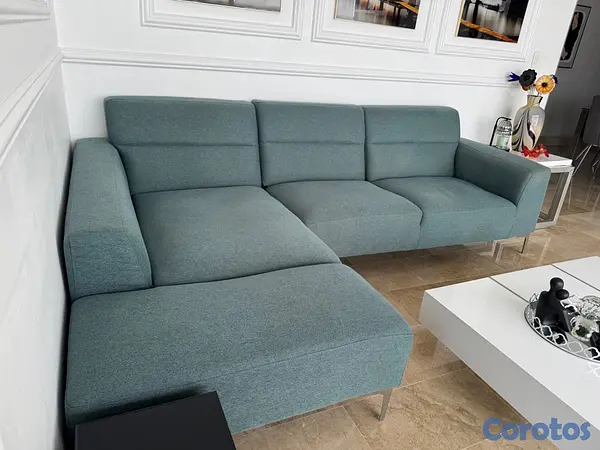 muebles y colchones - Vendo Sofá en L de tres puestos  6