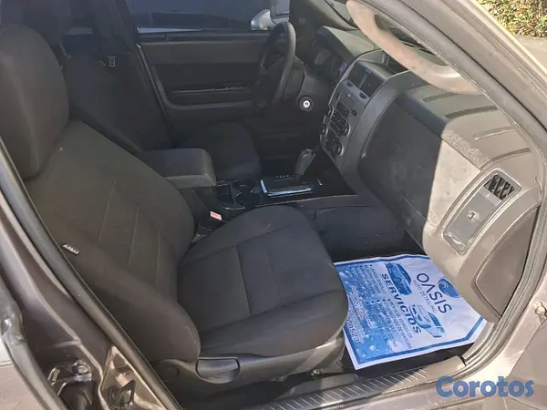 jeepetas y camionetas - Ford escape 2011 en venda,excelente condiciones.  15
