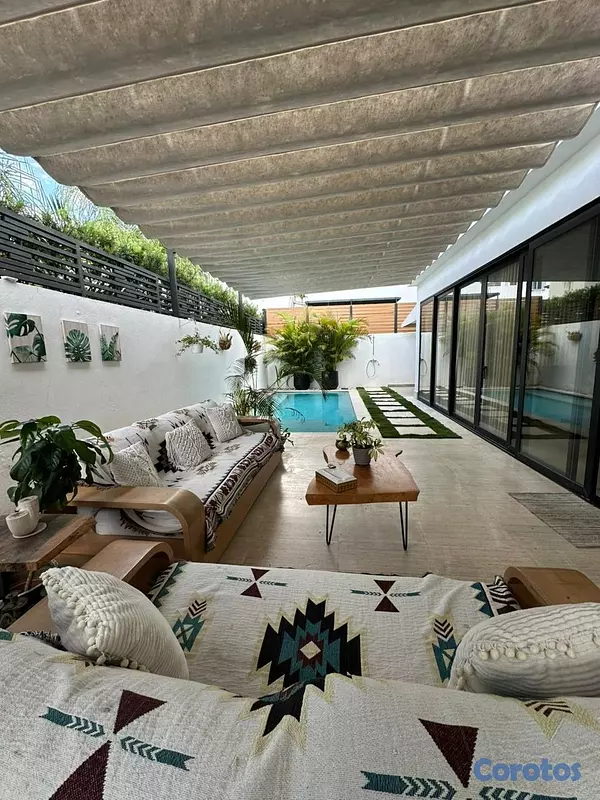 casas - Casa muy Comoda de 4 Habitaciones, Los Samanes  1