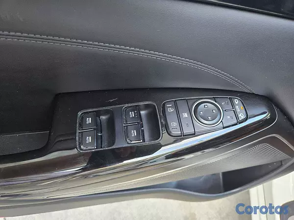 carros - KIA K7 2020 BLANCO 12