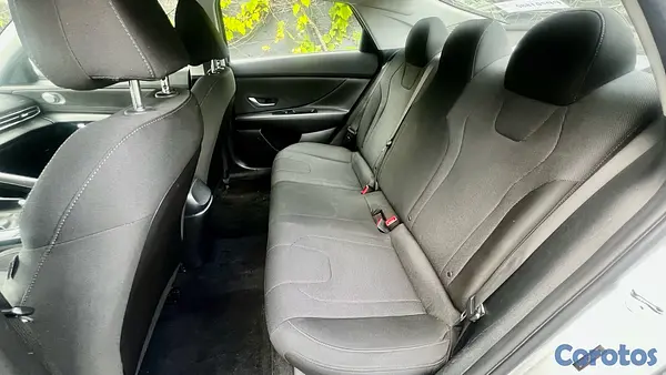 carros - Hyundai Elantra SE 2022 7
