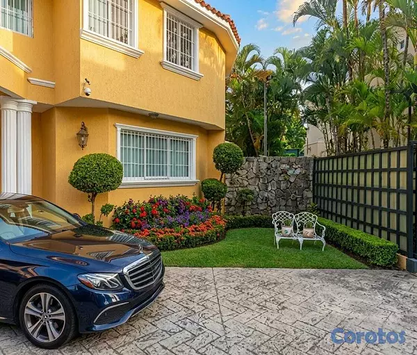 casas - Venta de Casa en Las Praderas Residencial Cerrado 2