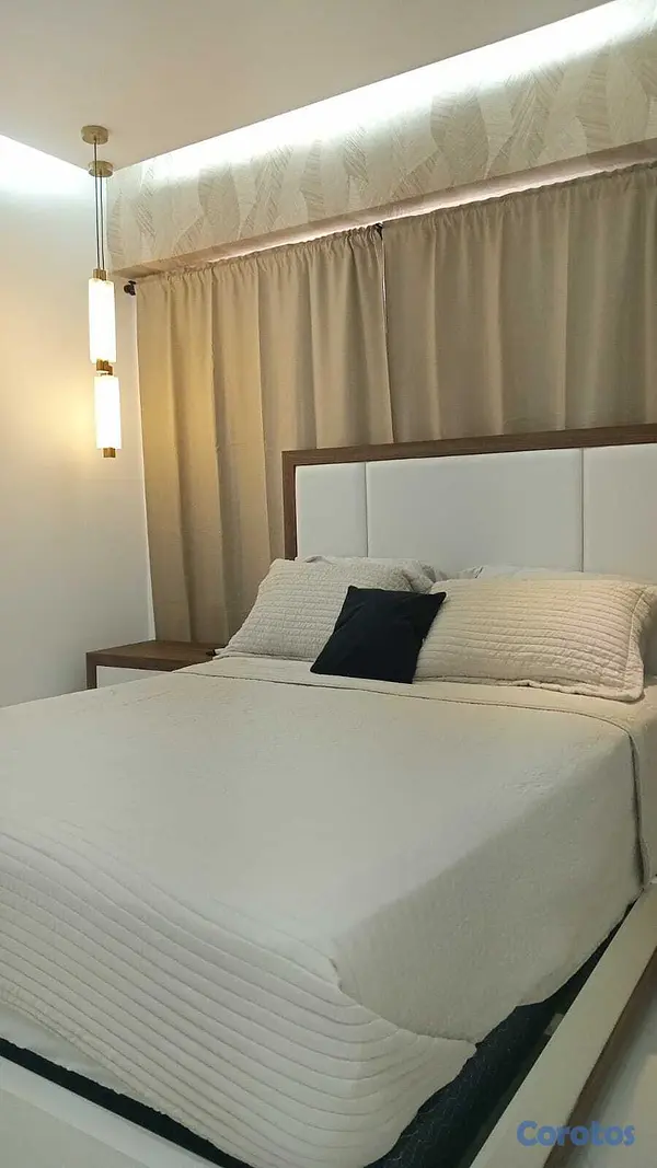 apartamentos - Apartamento de Lujo Amueblado en Evaristo Morales | Piscina, Gym y 2 Parqueos 8