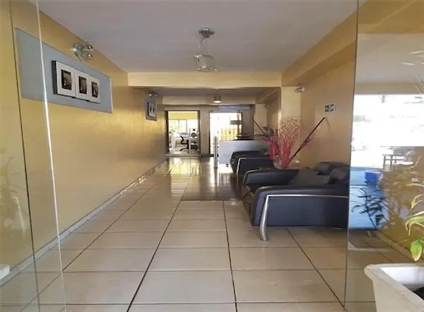 oficinas y locales comerciales - Oficina semi amoblada prados  3