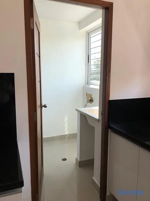 apartamentos - APARTAMENTO EN ALQUILER – EVARISTO MORALES 11