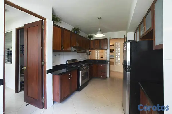 apartamentos - Apto Amueblado en La Esperilla | 227 m², 3 Hab. y 2 Parqueos 9