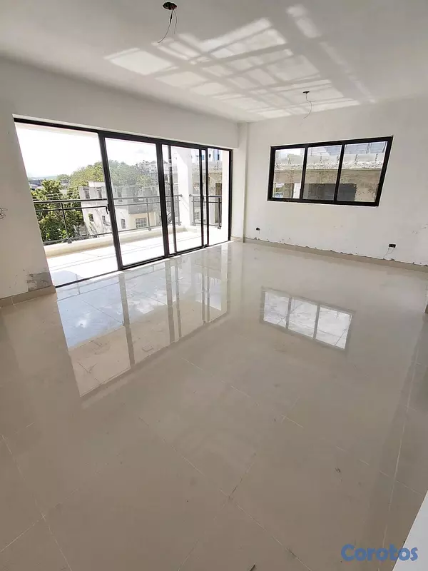 apartamentos - Vendo Apartamento 1er piso con patio en Mirador del Oeste  4