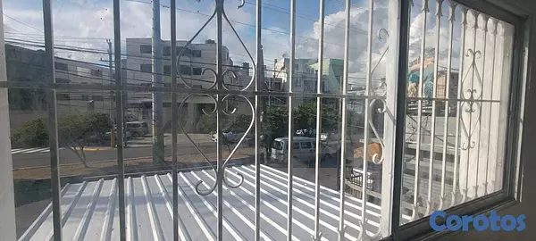 oficinas y locales comerciales - Local de 105 mts ideal para oficina en 2do nivel 4