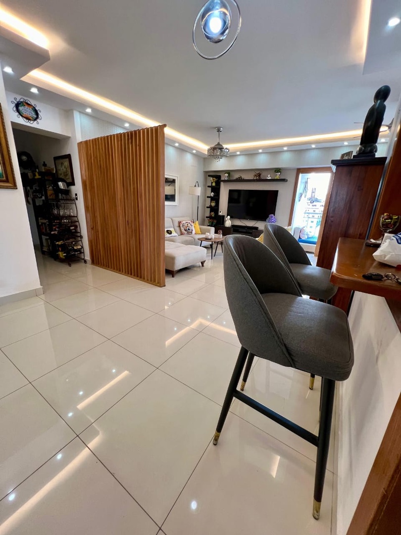 apartamentos - Vendo urbanización real dos habitaciones 2.5 baños dos parqueos balcón tipo terr 9