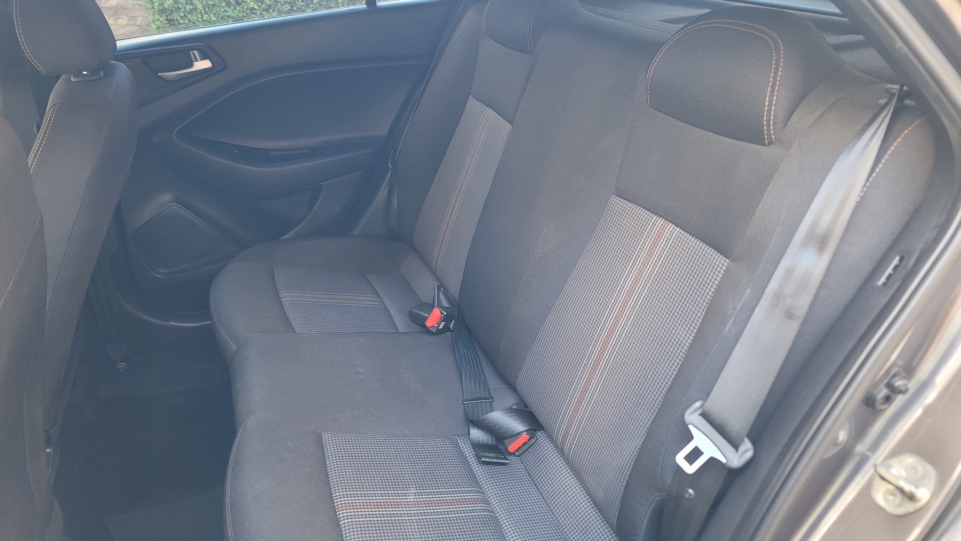 carros - hiunday grand  i20 2021 4