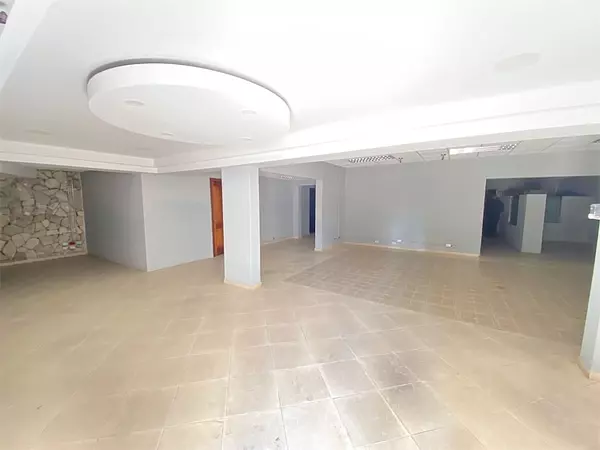 oficinas y locales comerciales - Local de 1500m dos niveles 2