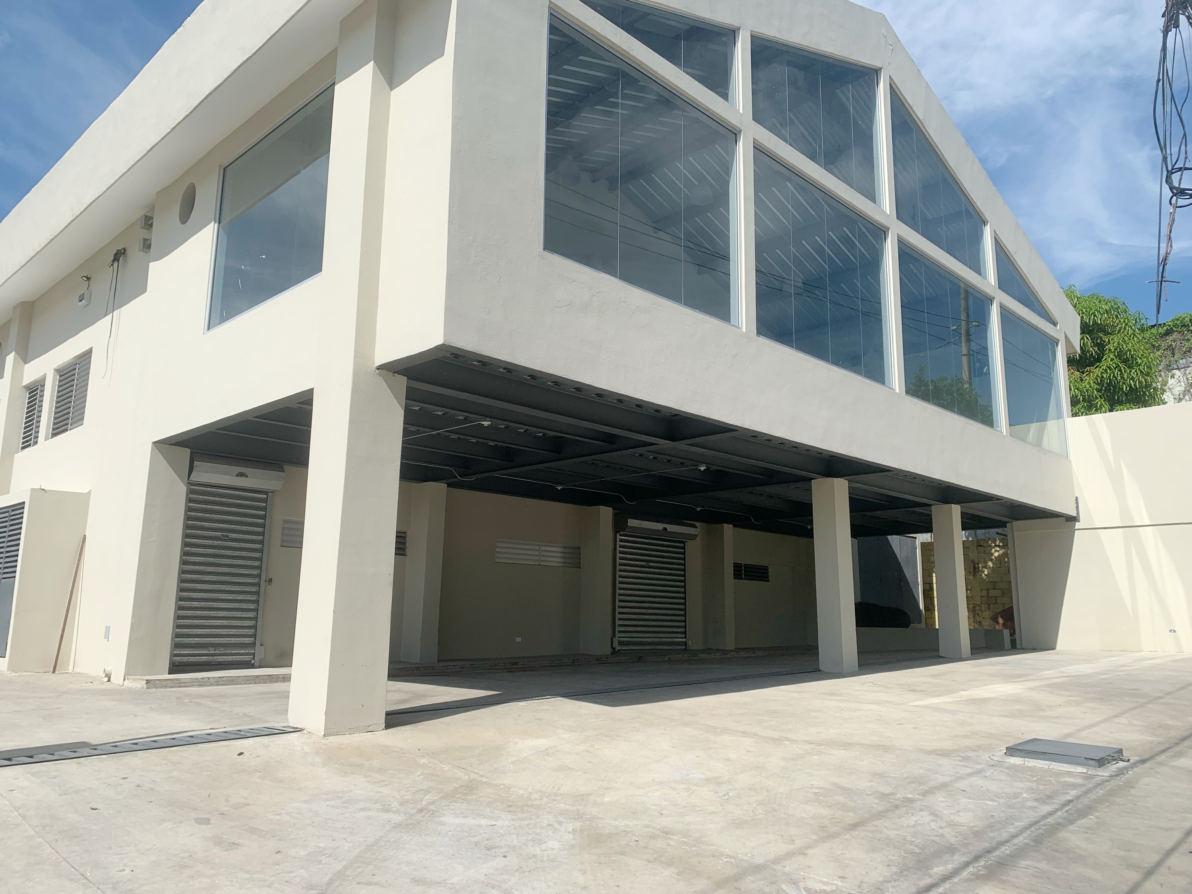 oficinas y locales comerciales - Nave en alquiler 2800 metros 2