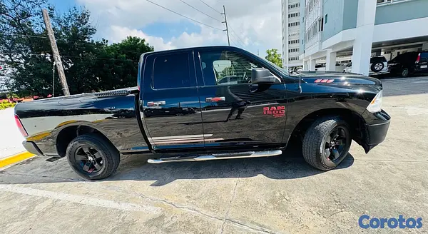 jeepetas y camionetas - RAM 1500 Classic 2021  5