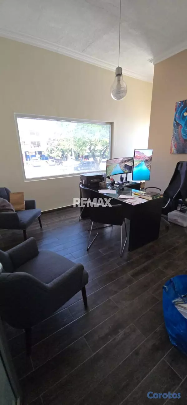 oficinas y locales comerciales - Local Comercial en URBANIZACIÓN ENGOMBE SANTO DOMI 4