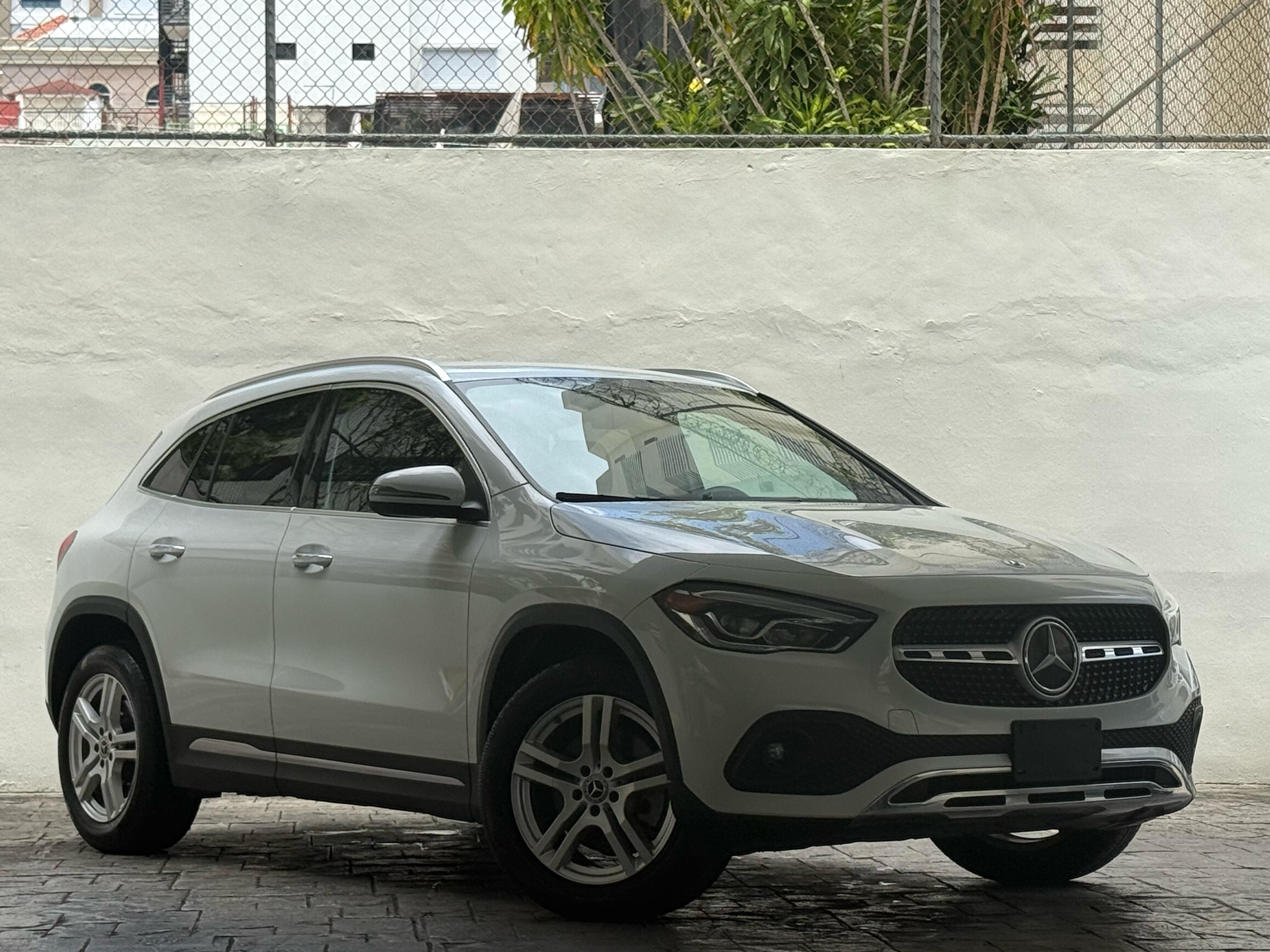 jeepetas y camionetas - Mercedes Benz GLA 250 2021 0
