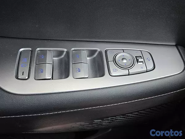 jeepetas y camionetas - HYUNDAI PALISADE 2019 NEGRO GASOLINA 9