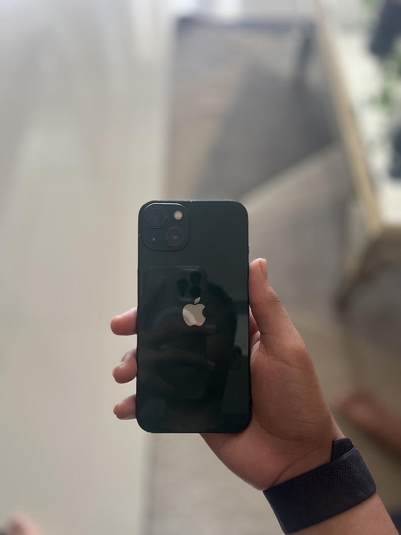 celulares y tabletas - iPhone 13 normal 128gb 
 2