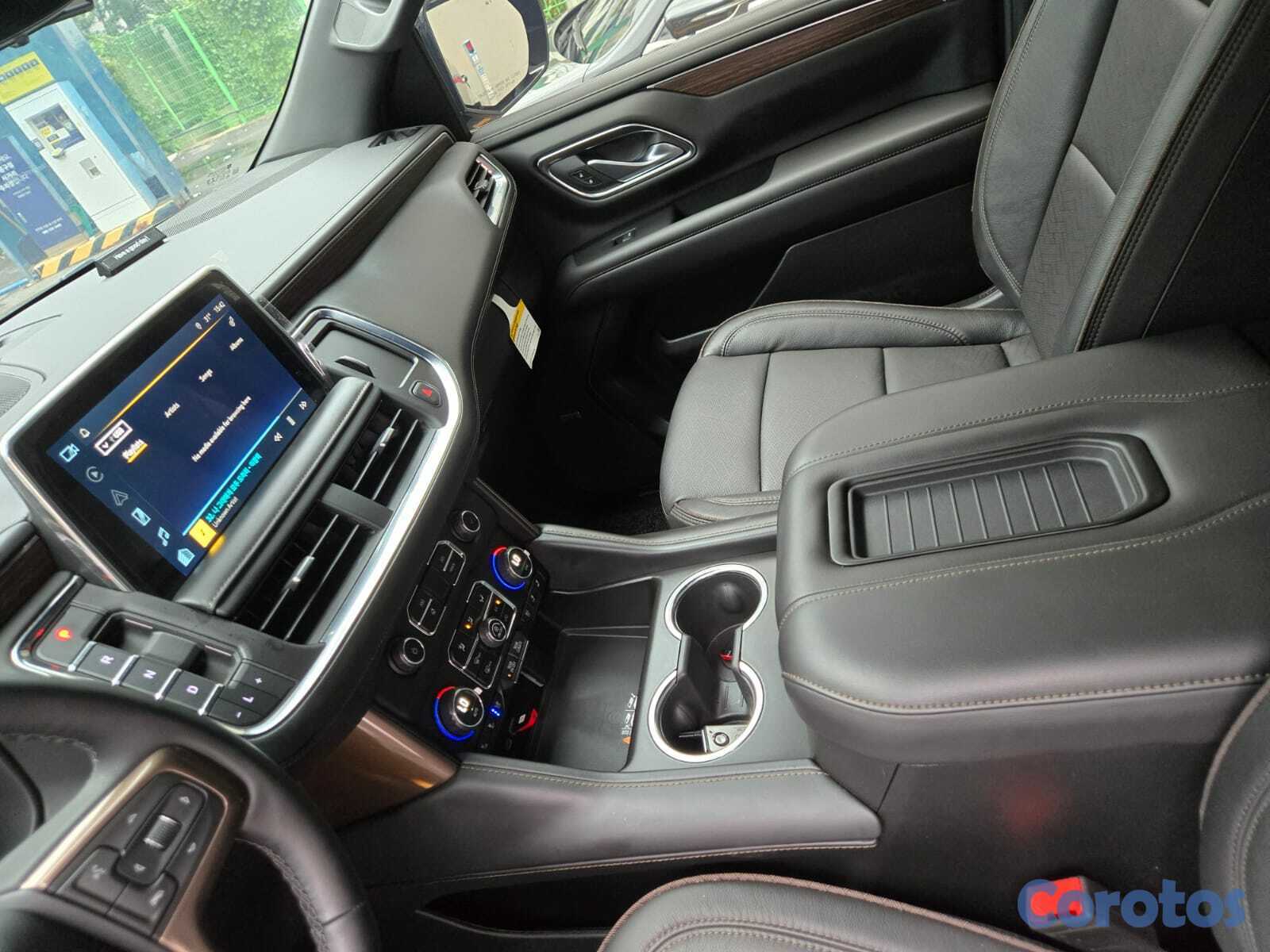 jeepetas y camionetas - CHEVROLET TAHOE HIGHCOUNTRY 2023 NEGRO GASOLINA 7