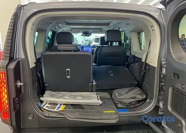 jeepetas y camionetas - Jetour G700 2026 14