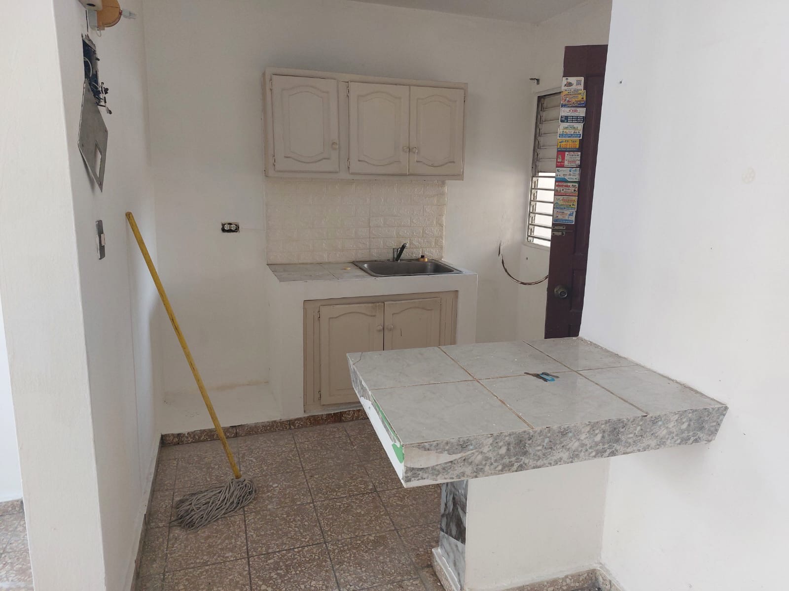 apartamentos - Vendo independencia klm 7 una hab apartamentos de  7