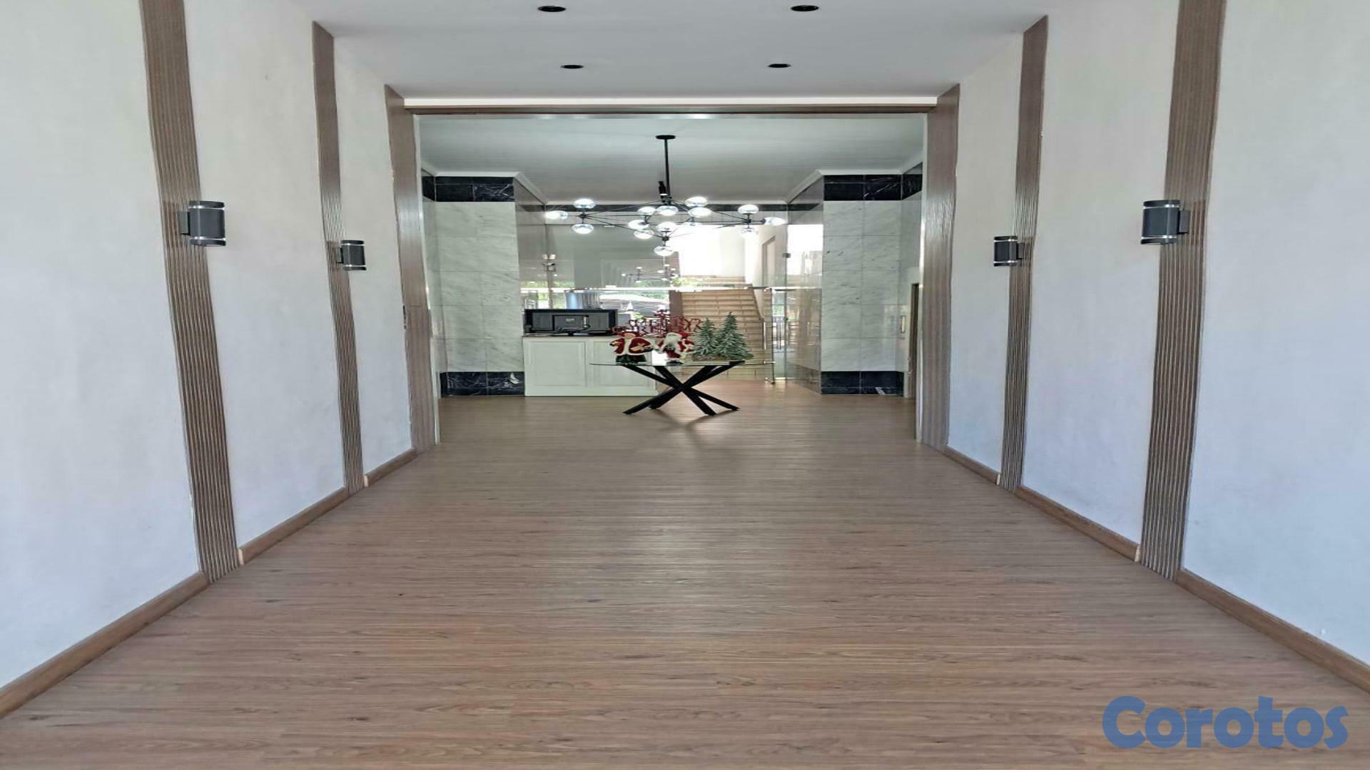 apartamentos - Apartamento en Evaristo Morales de 3 habitaciones en venta 2