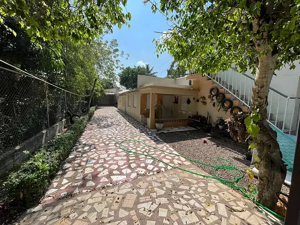 solares y terrenos - Terreno Disponible en Monte Adentro  2