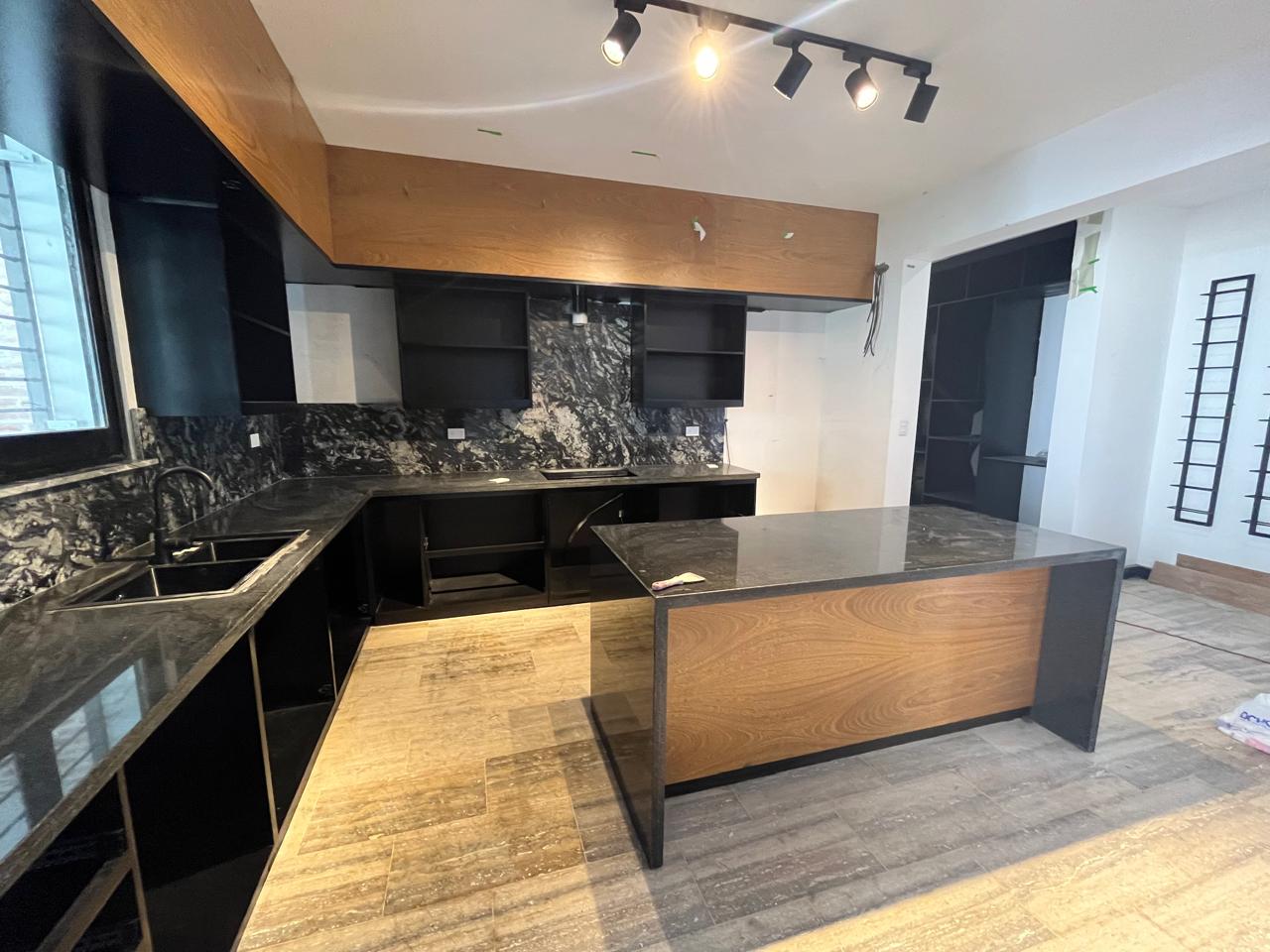 casas - Magnifica Vivienda con Gym y Piscina, Cerro Hermos 4