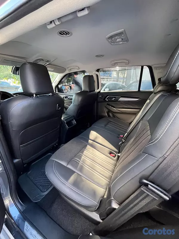 jeepetas y camionetas - Isuzu MUX 2024 4