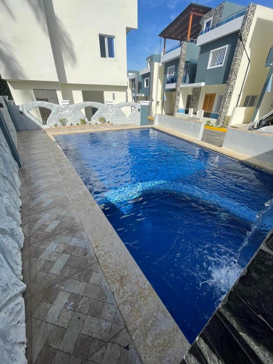 casas - Moderna casa  comunidad cerrada a 3 minutos de playa dorada ideal para invertir  5