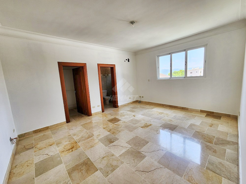 apartamentos - ESPACIOSO APARTAMENTO CON ELEVADOR LA TRINITARIA 3