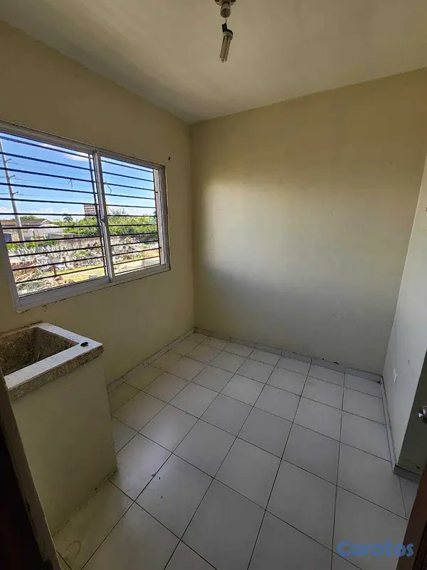 apartamentos - Apartamento de 3 habitaciones 2 baños en Av. Indep 9