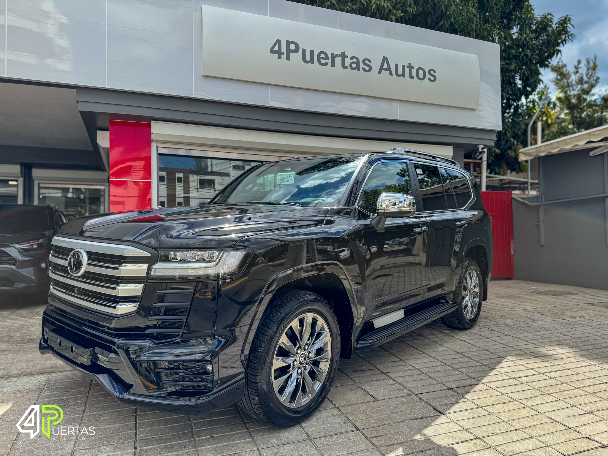 jeepetas y camionetas - Toyota Land Cruiser VXR 2025 0
