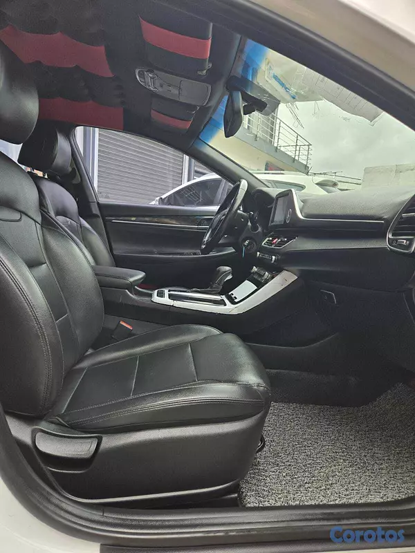 carros - HYUNDAI GRANDEUR 2018 BLANCO 9