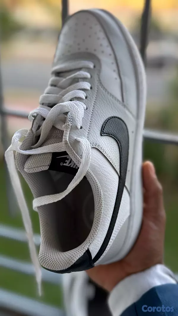 zapatos para mujer - Tenis Nike Dunk Low Gris/Blanco talla 7.5 4