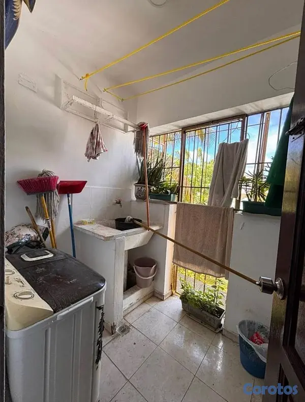 apartamentos - Venta de Amplio Apartamento vacío en – Los Restauradores 135 m² 13