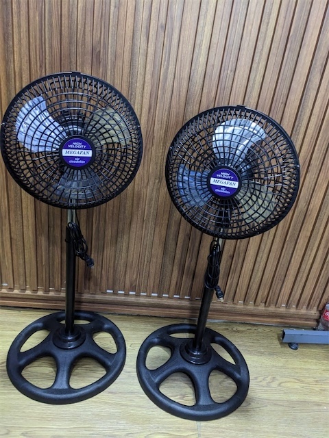 aires acondicionados y abanicos - Abanico pequeño de pedestal 4