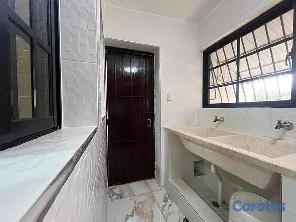 apartamentos - Apartamento en venta en Piantini de tres habitaciones 10