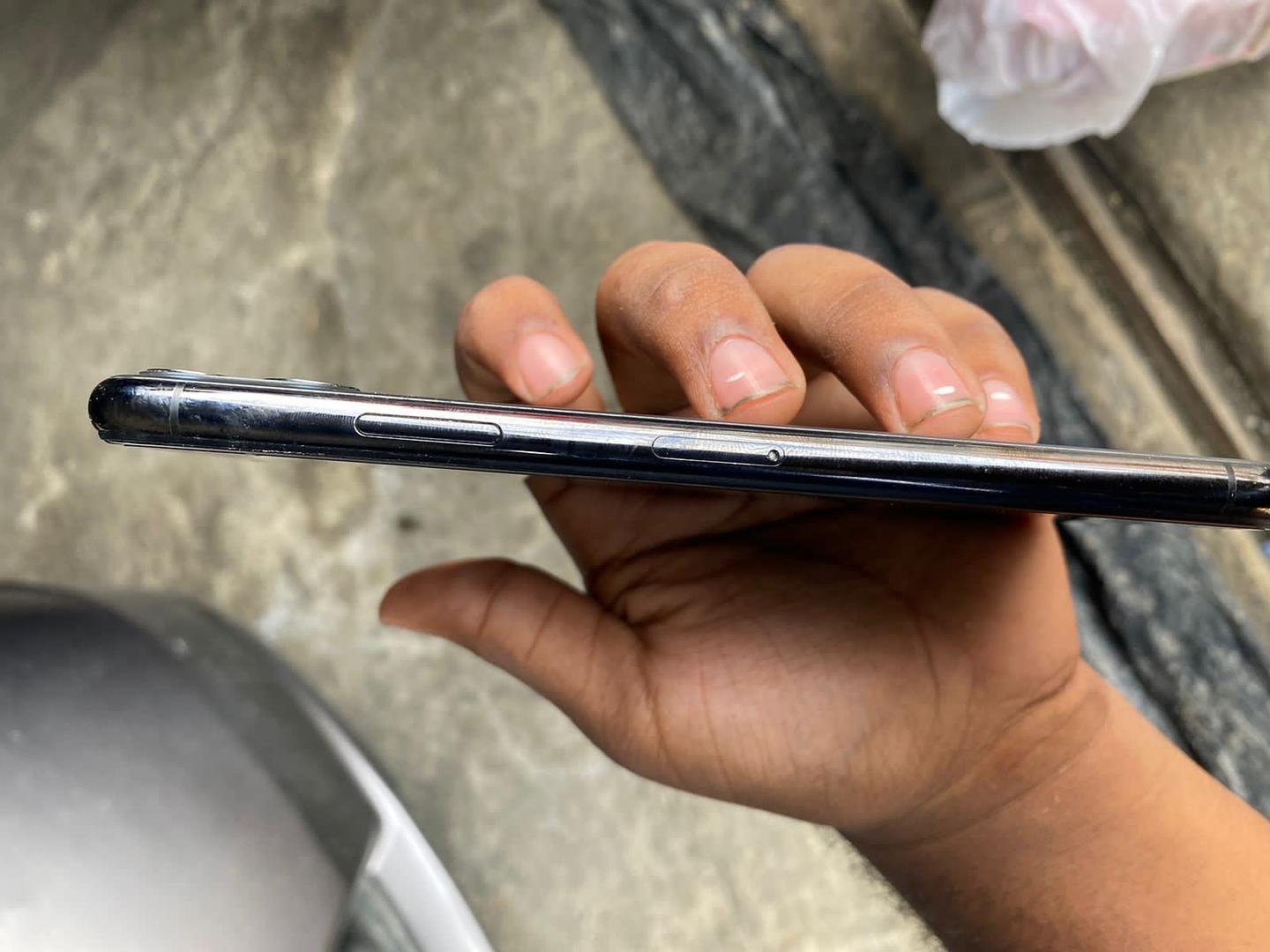 celulares y tabletas - venda iPhone 11 Pro Max , 256 GB , bacteria 71% y pantalla remplazada 3