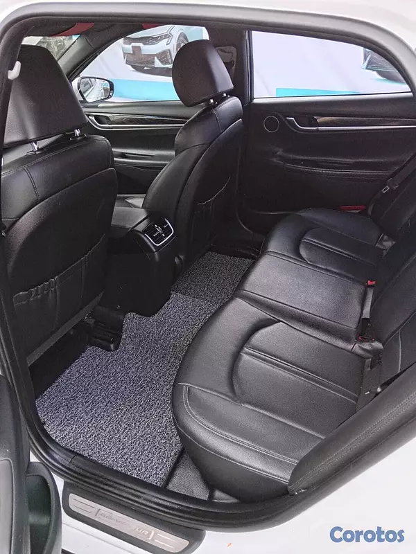 carros - HYUNDAI GRANDEUR 2018 BLANCO 3
