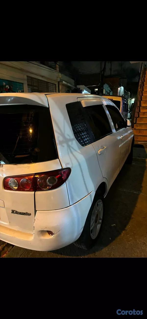 carros - Mazda Demio vendo x crecimiento personal 5