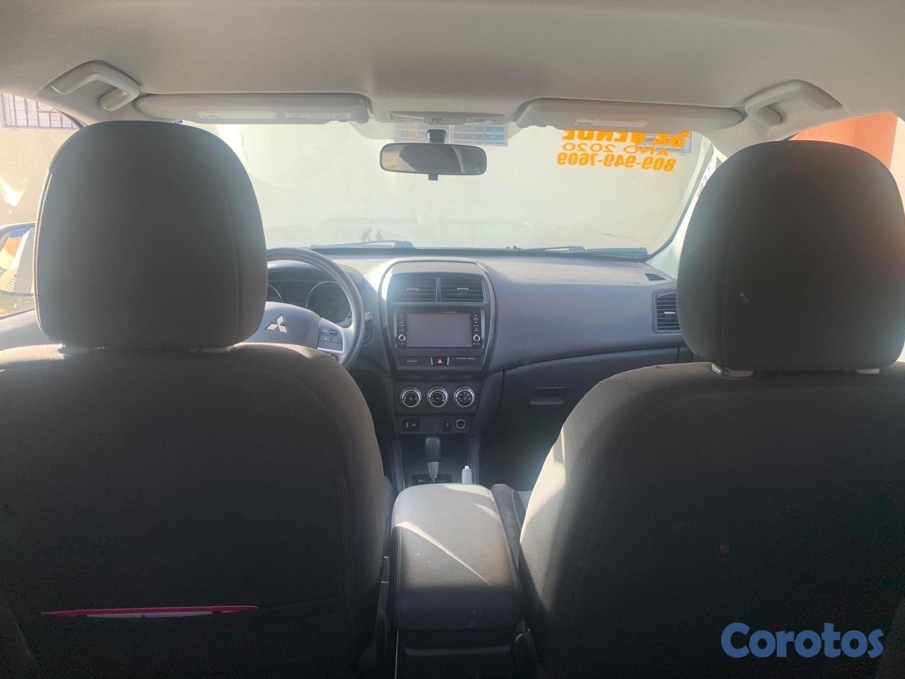 jeepetas y camionetas - Mitsubishi Outlander 2020 8