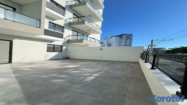apartamentos - En Venta Apartamento con Terraza de 1 habitacion en Renacimiento 3
