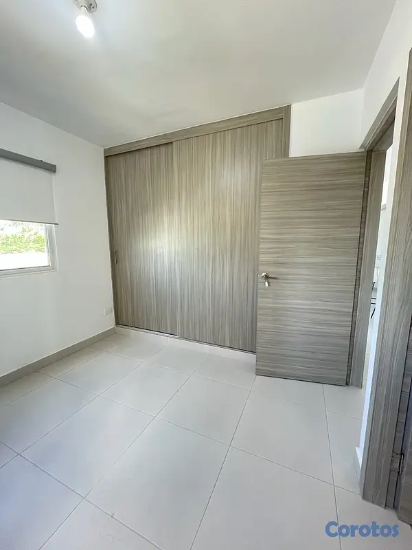 apartamentos - Se renta apartamento sin muebles  de 2 habitaciones en Crisfer Punta cana  9