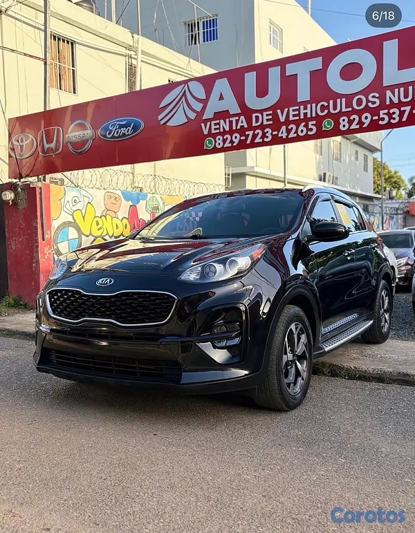 jeepetas y camionetas - Kia Sportage LX 2020 4