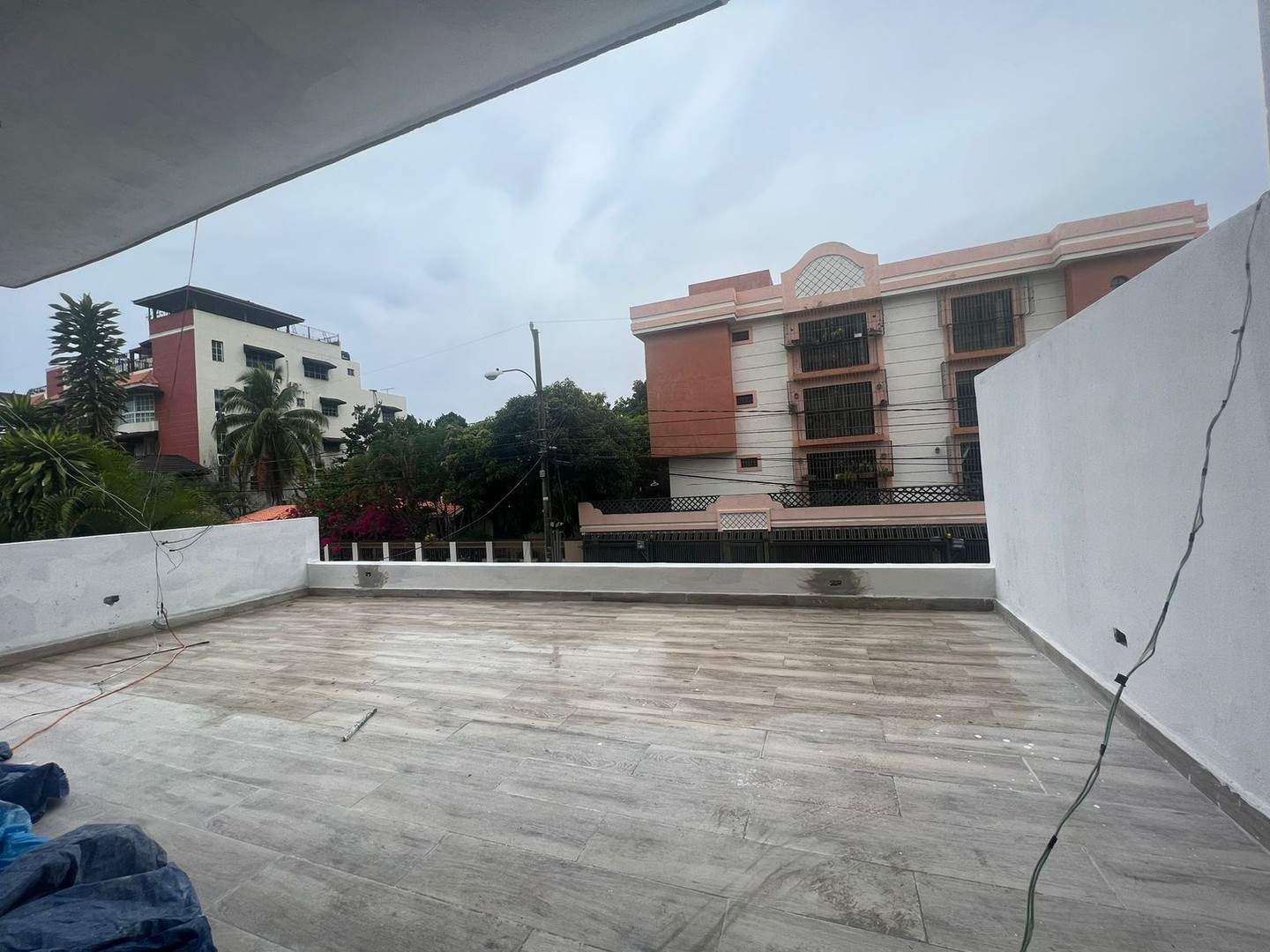 apartamentos - Vendo avenida independencia klm 9 quedan pocas unidades, próximo a entrega ,  1