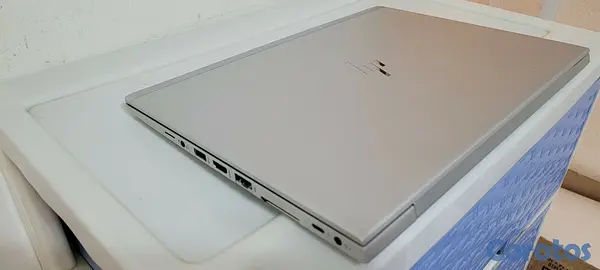 computadoras y laptops - Laptop hp Slim 14 Pulg Core i5 7ma Gen Ram 8gb ddr4 Disco 256gb Solido Wifi 3