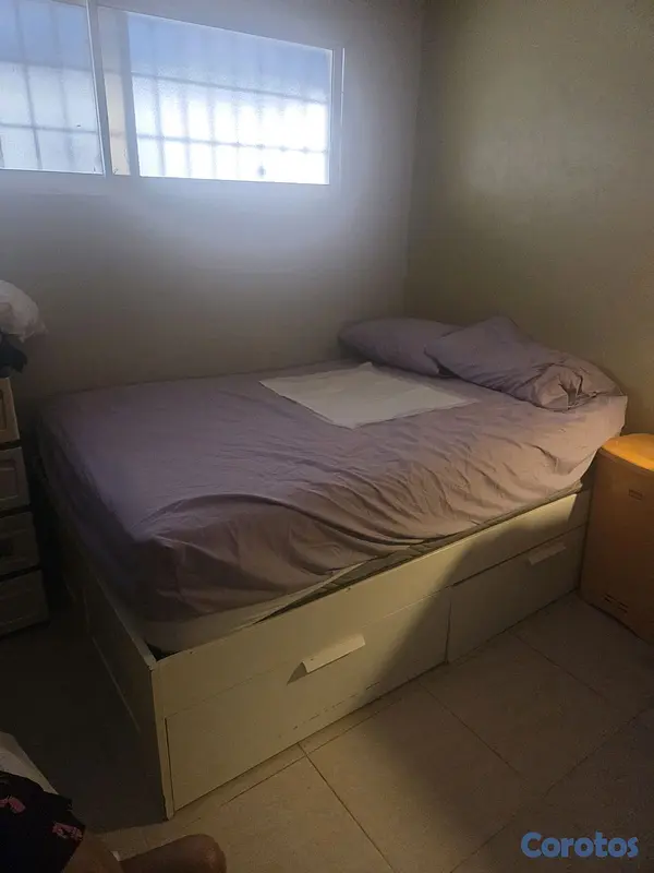 muebles y colchones - Vendo cama con espaldar de Ikea usada colchón premium en Excelente condición  2